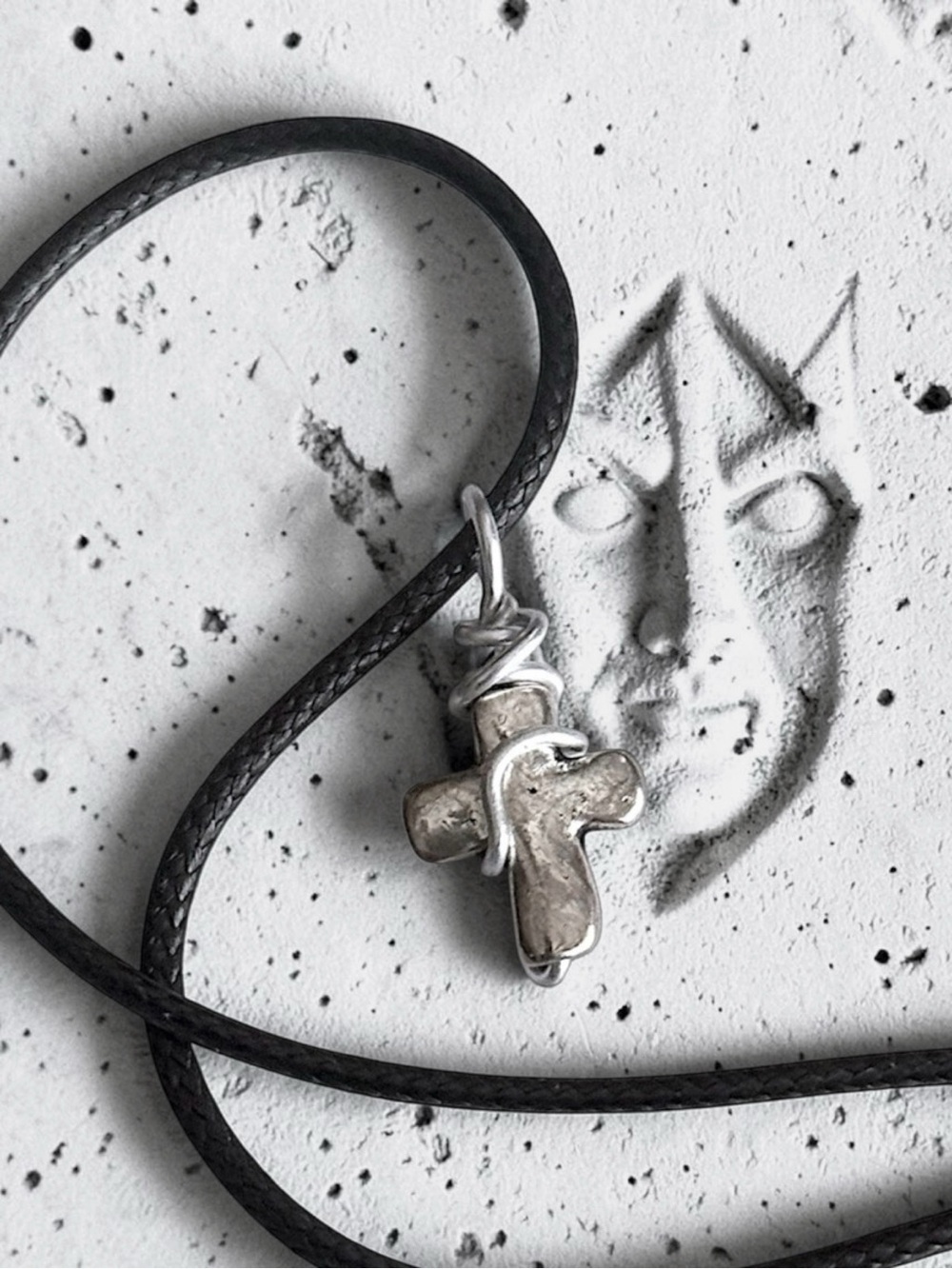5 For $25💫Alternative Silver Cross Pendant